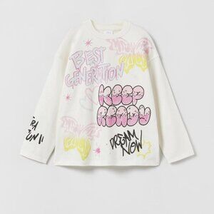 🆕NWT Zara Graffiti Tshirt